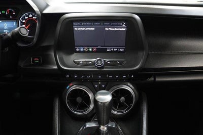 2022 Chevrolet Camaro 2dr Coupe 1LT
