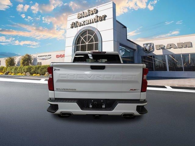 2022 Chevrolet Silverado 1500 LTD Crew Cab Short Box 4-Wheel Drive RST