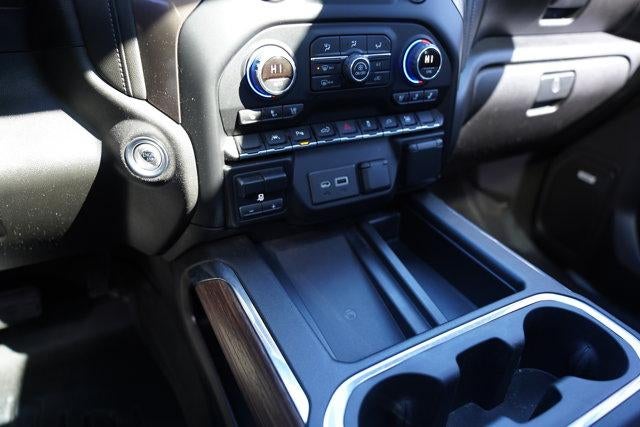 2022 Chevrolet Silverado 1500 LTD Crew Cab Short Box 4-Wheel Drive High Country