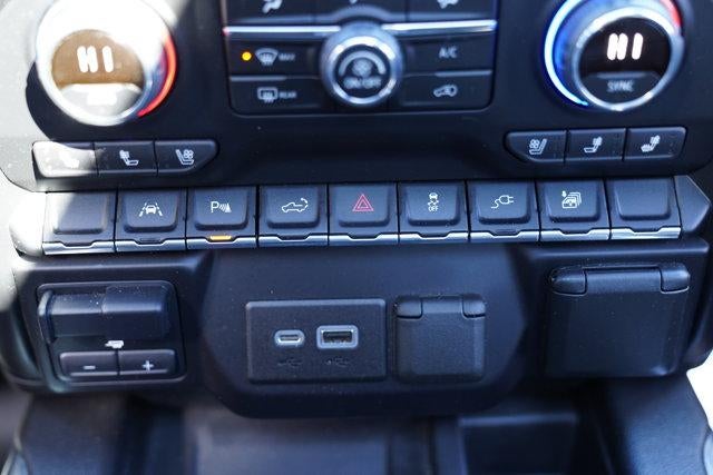 2022 Chevrolet Silverado 1500 LTD Crew Cab Short Box 4-Wheel Drive High Country
