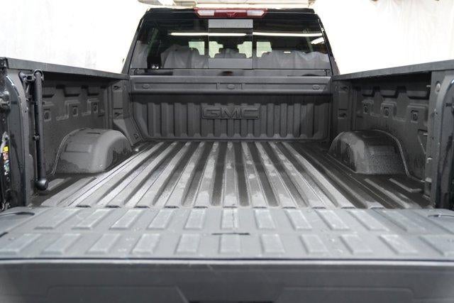 2025 GMC Sierra 2500 HD Crew Cab Standard Box 4-Wheel Drive Denali