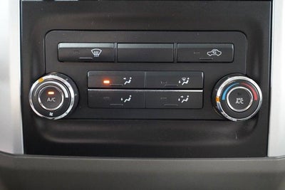 2018 Nissan Frontier Crew Cab 4x4 SV V6 Auto