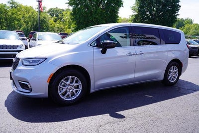 2024 Chrysler Pacifica Touring L FWD