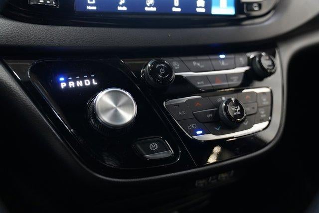 2025 Chrysler Pacifica Select FWD