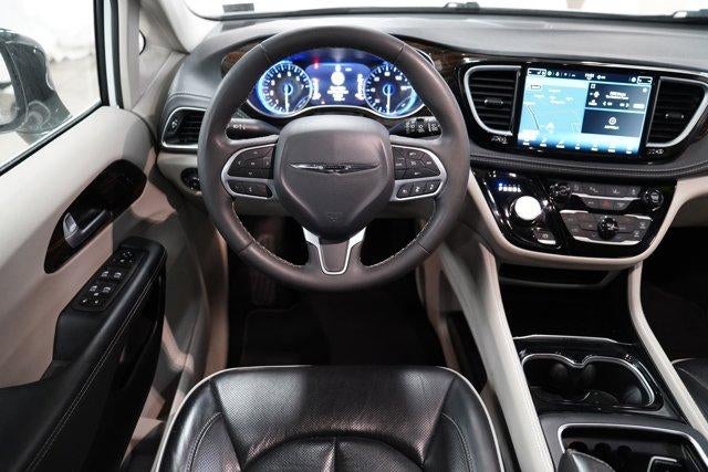 2024 Chrysler Pacifica Limited FWD