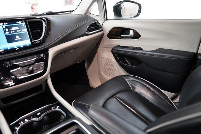 2024 Chrysler Pacifica Limited FWD