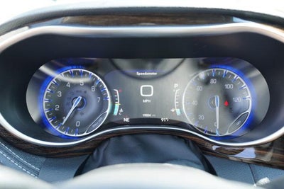 2024 Chrysler Pacifica Limited FWD
