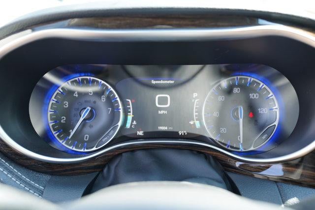 2024 Chrysler Pacifica Limited FWD