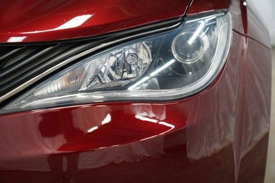 2018 Chrysler Pacifica Hybrid Limited FWD