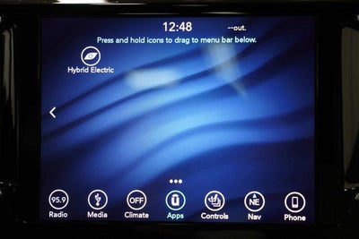 2018 Chrysler Pacifica Hybrid Limited FWD