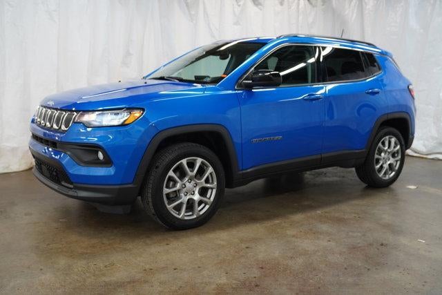 2022 Jeep Compass Latitude Lux