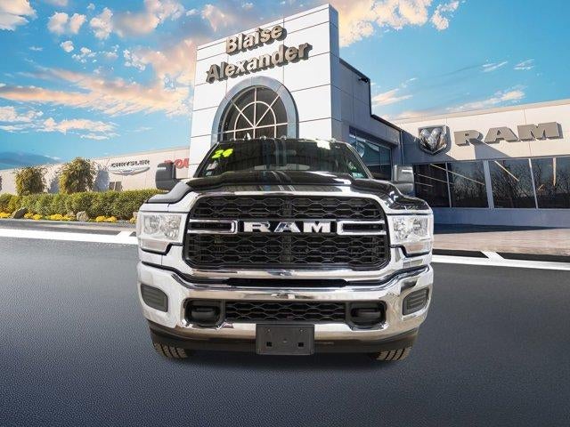 2024 RAM 3500 Tradesman 4x4 Crew Cab 8' Box