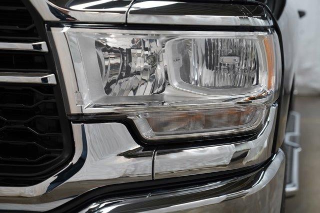 2024 RAM 3500 Tradesman 4x4 Crew Cab 8' Box