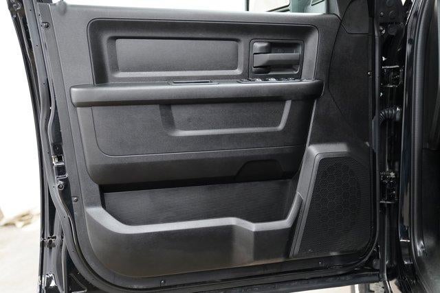 2024 RAM 3500 Tradesman 4x4 Crew Cab 8' Box