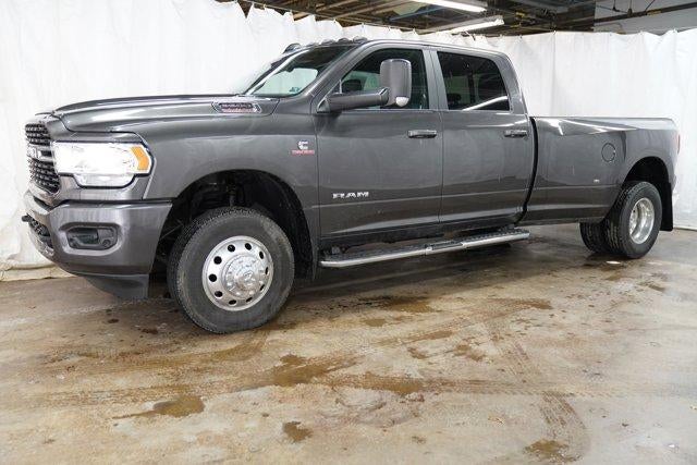 2022 RAM 3500 Big Horn 4x4 Crew Cab 8' Box