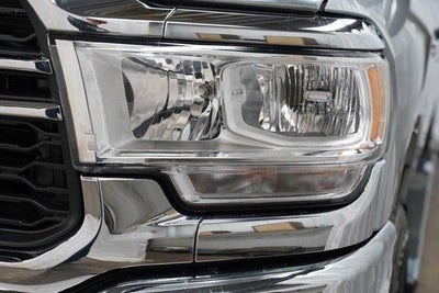 2022 RAM 2500 Tradesman 4x4 Crew Cab 6'4" Box