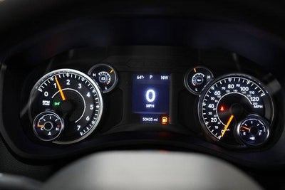 2022 RAM 2500 Tradesman 4x4 Crew Cab 6'4" Box