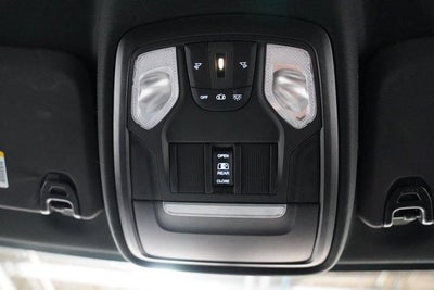 2022 RAM 2500 Tradesman 4x4 Crew Cab 6'4" Box