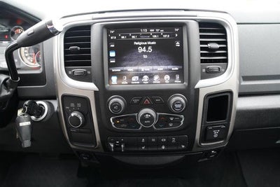 2017 RAM 2500 Big Horn 4x4 Crew Cab 6'4" Box