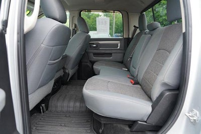 2017 RAM 2500 Big Horn 4x4 Crew Cab 6'4" Box