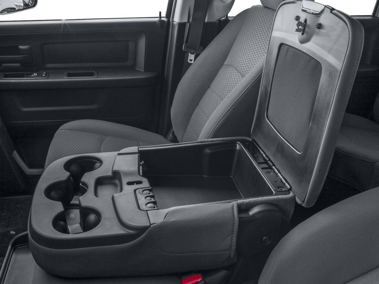 2016 RAM 2500 4WD Crew Cab 8 Ft Box Tradesman