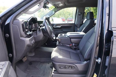 2023 Chevrolet Silverado 1500 Crew Cab Short Box 4-Wheel Drive LT 2FL