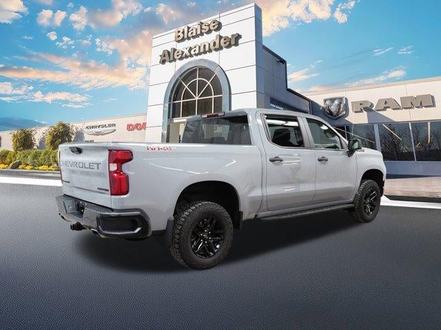 2024 Chevrolet Silverado 1500 Crew Cab Short Box 4-Wheel Drive Custom Trail Boss