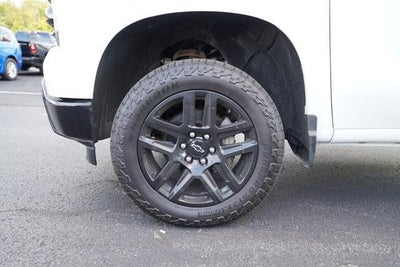2023 Chevrolet Silverado 1500 Crew Cab Short Box 4-Wheel Drive LT Trail Boss