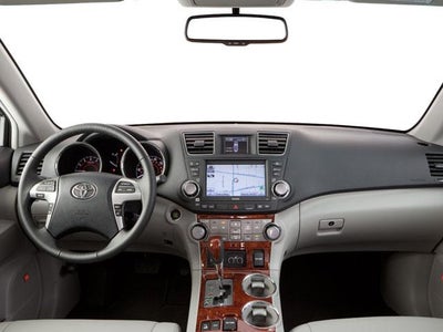 2013 Toyota Highlander 4WD 4dr V6 Plus (Natl)