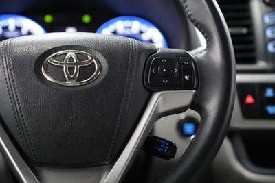 2016 Toyota Highlander AWD 4dr V6 XLE (Natl)