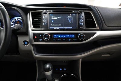 2016 Toyota Highlander AWD 4dr V6 XLE (Natl)