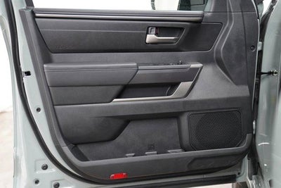 2025 Toyota Tundra 4WD 4WD SR5 CrewMax 5.5' Bed (SE)