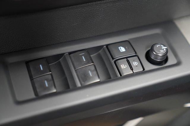 2025 Toyota Tundra 4WD 4WD SR5 CrewMax 5.5' Bed (SE)