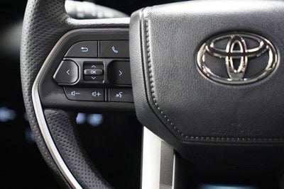 2025 Toyota Tundra 4WD 4WD SR5 CrewMax 5.5' Bed (SE)