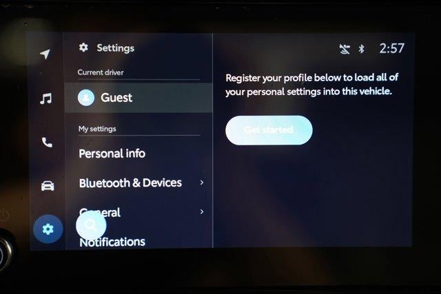 2025 Toyota Tundra 4WD 4WD SR5 CrewMax 5.5' Bed (SE)
