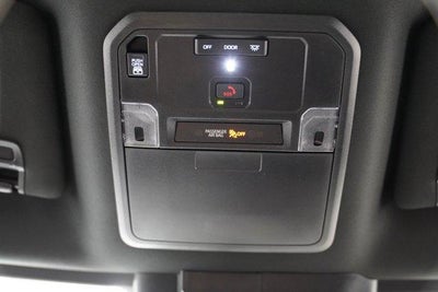 2025 Toyota Tundra 4WD 4WD SR5 CrewMax 5.5' Bed (SE)