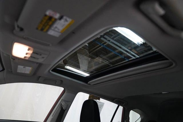 2015 Toyota RAV4 AWD 4dr XLE (Natl)