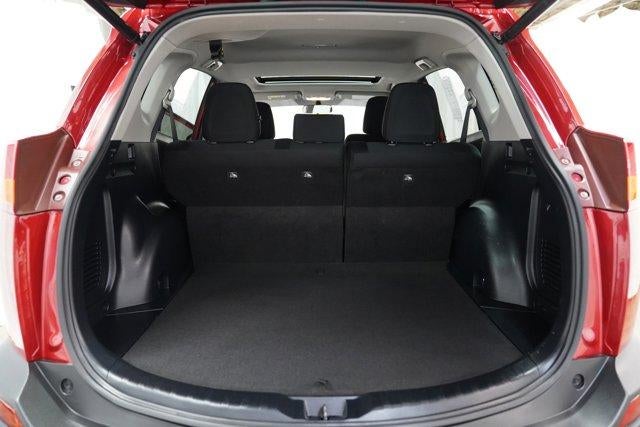 2015 Toyota RAV4 AWD 4dr XLE (Natl)