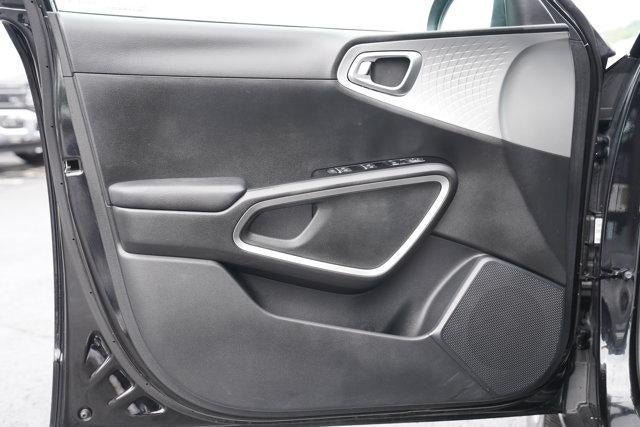 2025 Kia Soul LX FWD