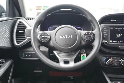 2025 Kia Soul LX FWD