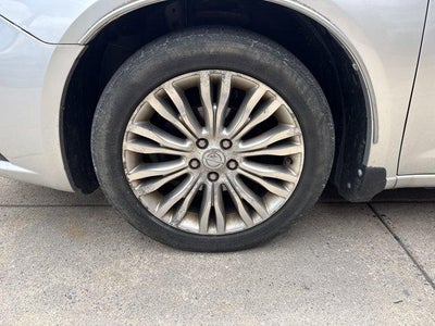 2011 Chrysler 200 4dr Sdn Limited