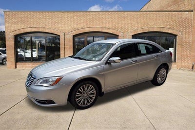 2011 Chrysler 200 4dr Sdn Limited