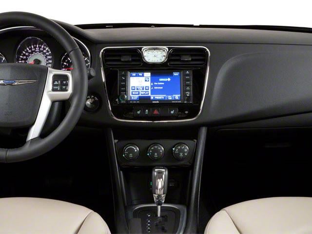 2011 Chrysler 200 4dr Sdn Limited