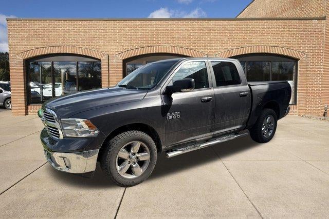 2017 RAM 1500 Big Horn 4x4 Crew Cab 5'7" Box