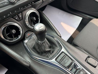 2023 Chevrolet Camaro 2dr Coupe 1LS