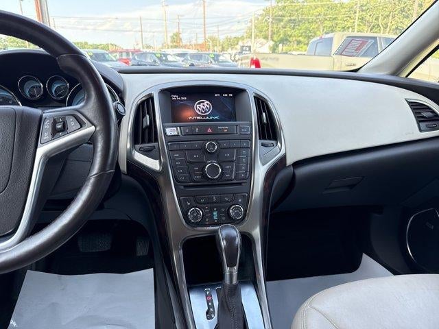 2014 Buick Verano 4dr Sdn Leather Group