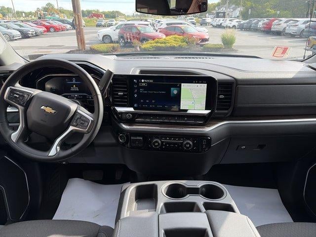 2025 Chevrolet Silverado 1500 Crew Cab Short Box 4-Wheel Drive LT 1LT