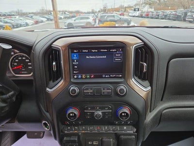 2020 Chevrolet Silverado 1500 Crew Cab Standard Box 4-Wheel Drive High Country