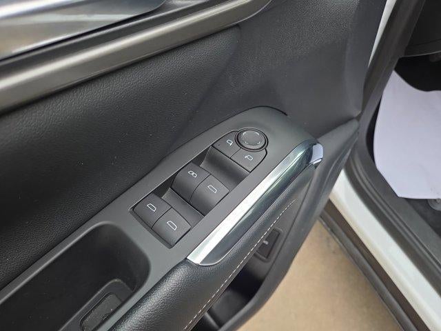 2024 Chevrolet Traverse LT w/2LT