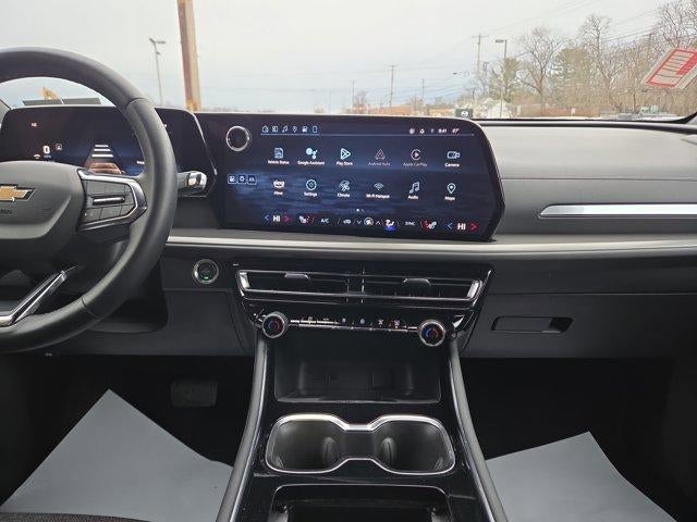 2024 Chevrolet Traverse LT w/2LT